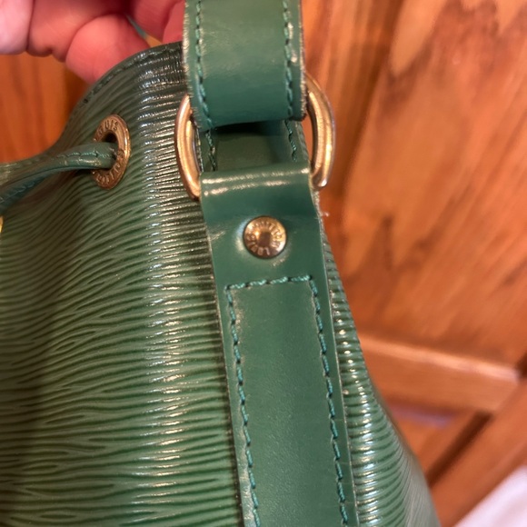 Vintage Louis Vuitton Epi Petit Noe - Picture 9 of 16